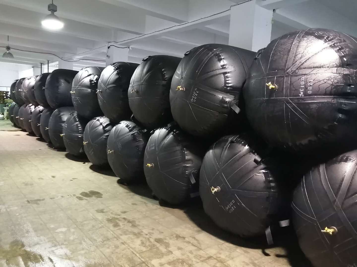闭水试验气囊打几个压_闭水气囊试验现场图片_闭水试验气囊